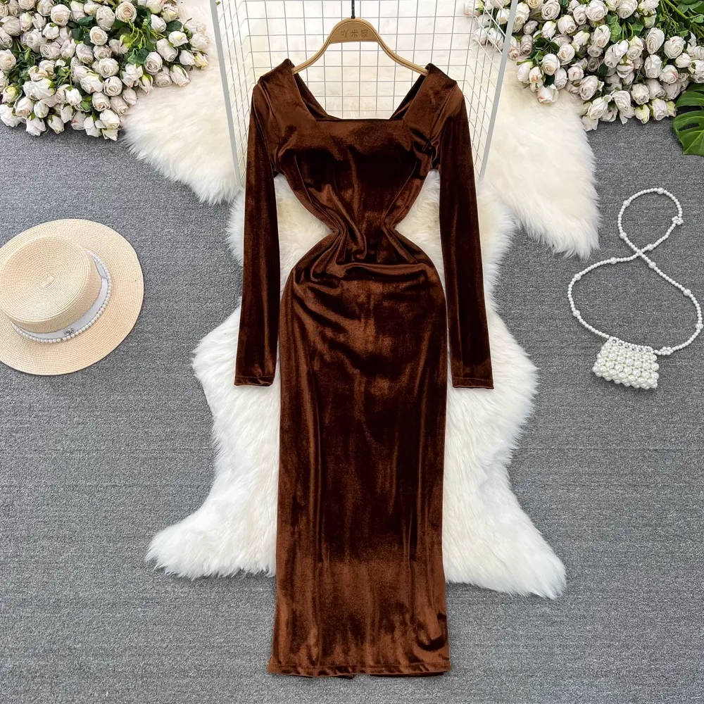 Autumn and Winter Long Sleeved Square Collar Mid Length Velvet Dress 1361