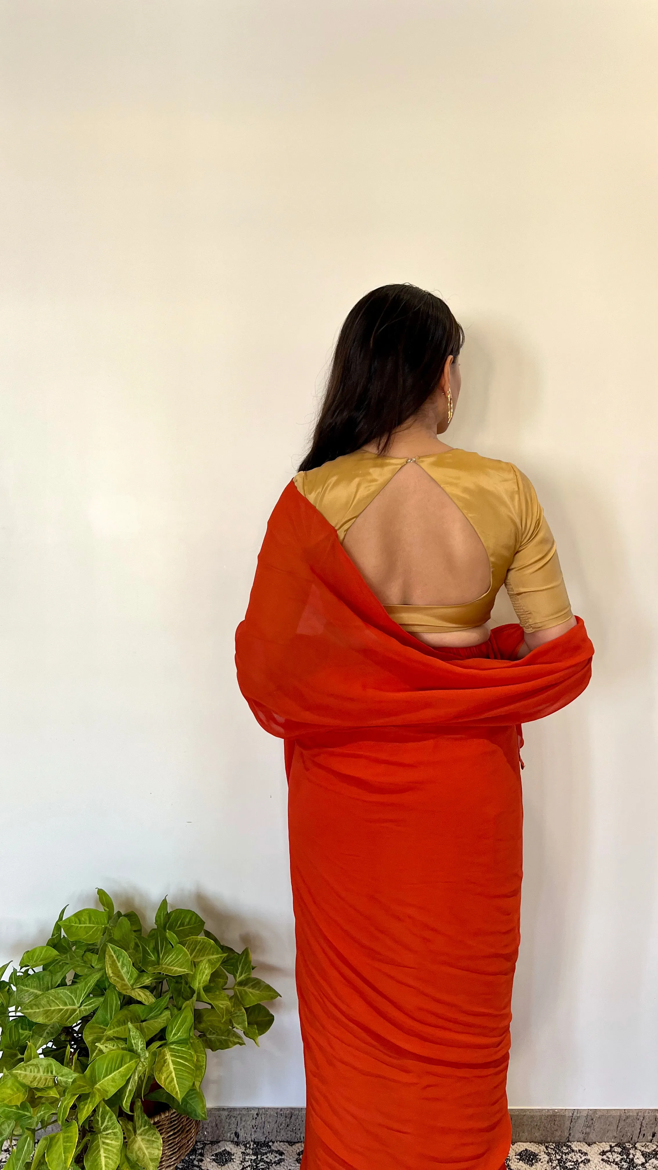 Aziza x Rozaana | Elbow Sleeves Saree Blouse in Gold