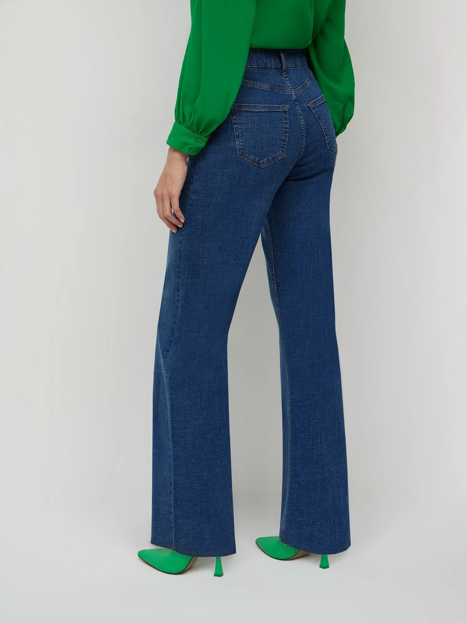 Essential High-Waisted Wide-Leg Jeans - Dark Wash