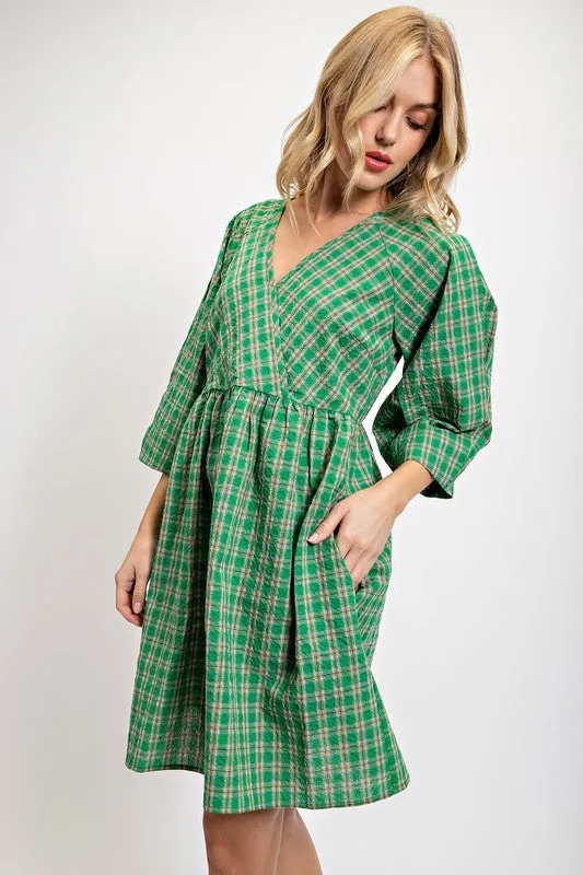 Green Plaid V-Neck Dress with Side Pockets