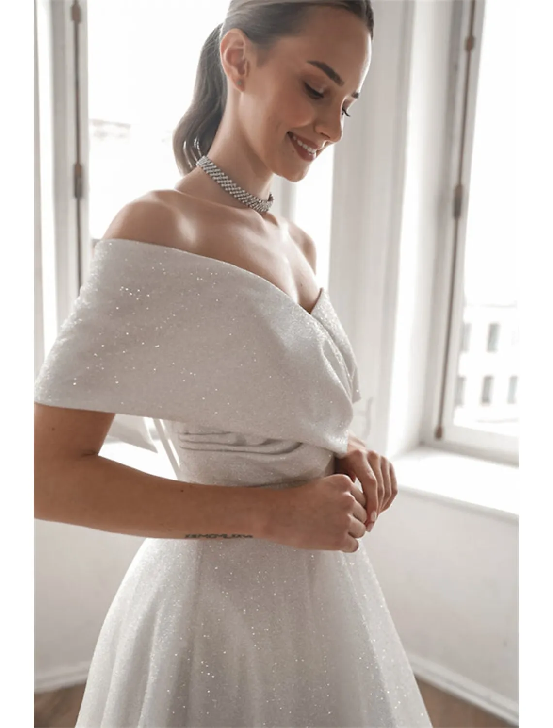 Hall Sparkle & Shine Casual Wedding Dresses A-Line Off Shoulder Cap Sleeve Sweep / Brush Train Sequined Bridal Gowns With Solid Color 2023 Summer Wedding Party