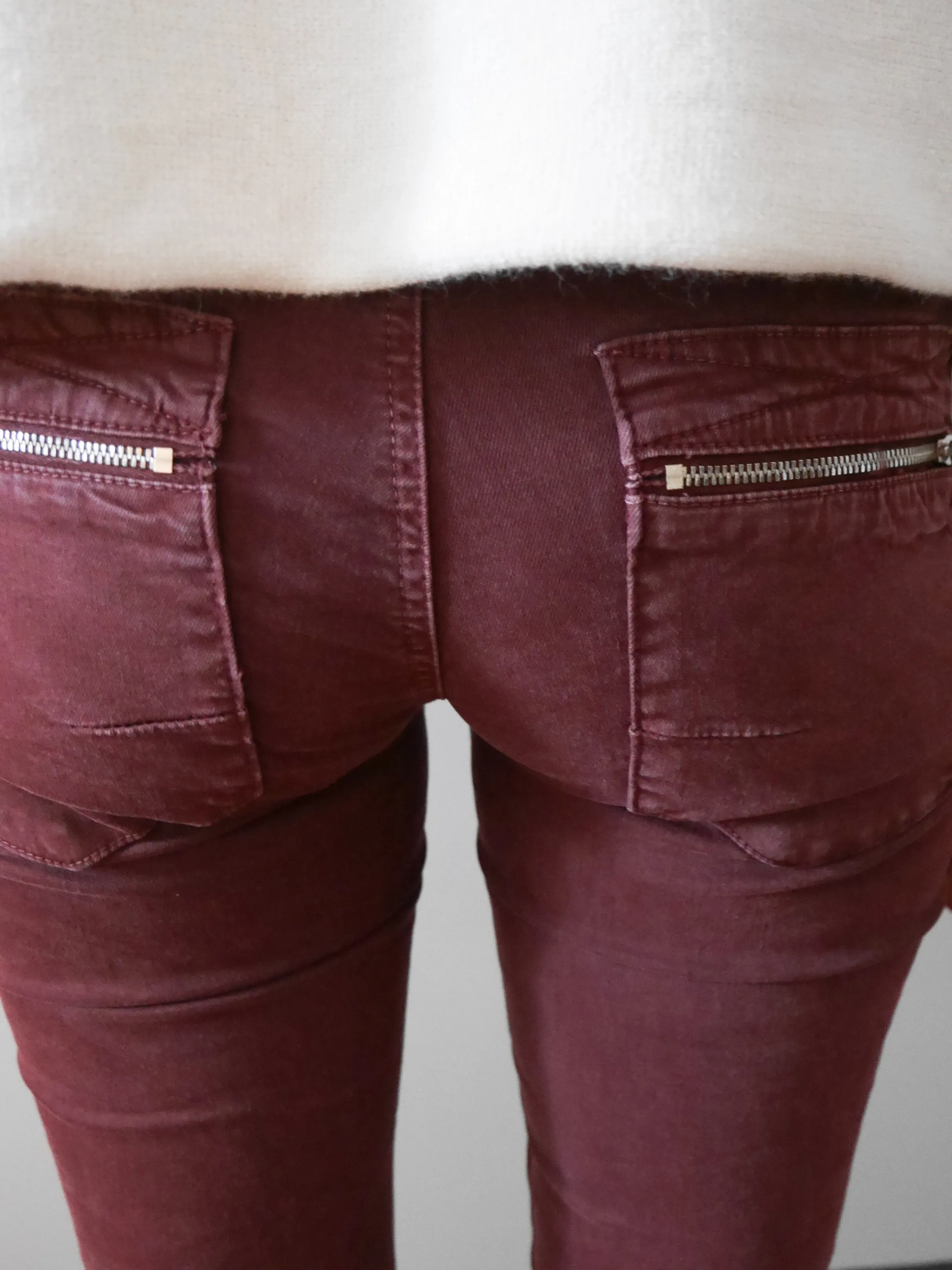 Melly & Co Plum 4 Button Hole Detail Jeans