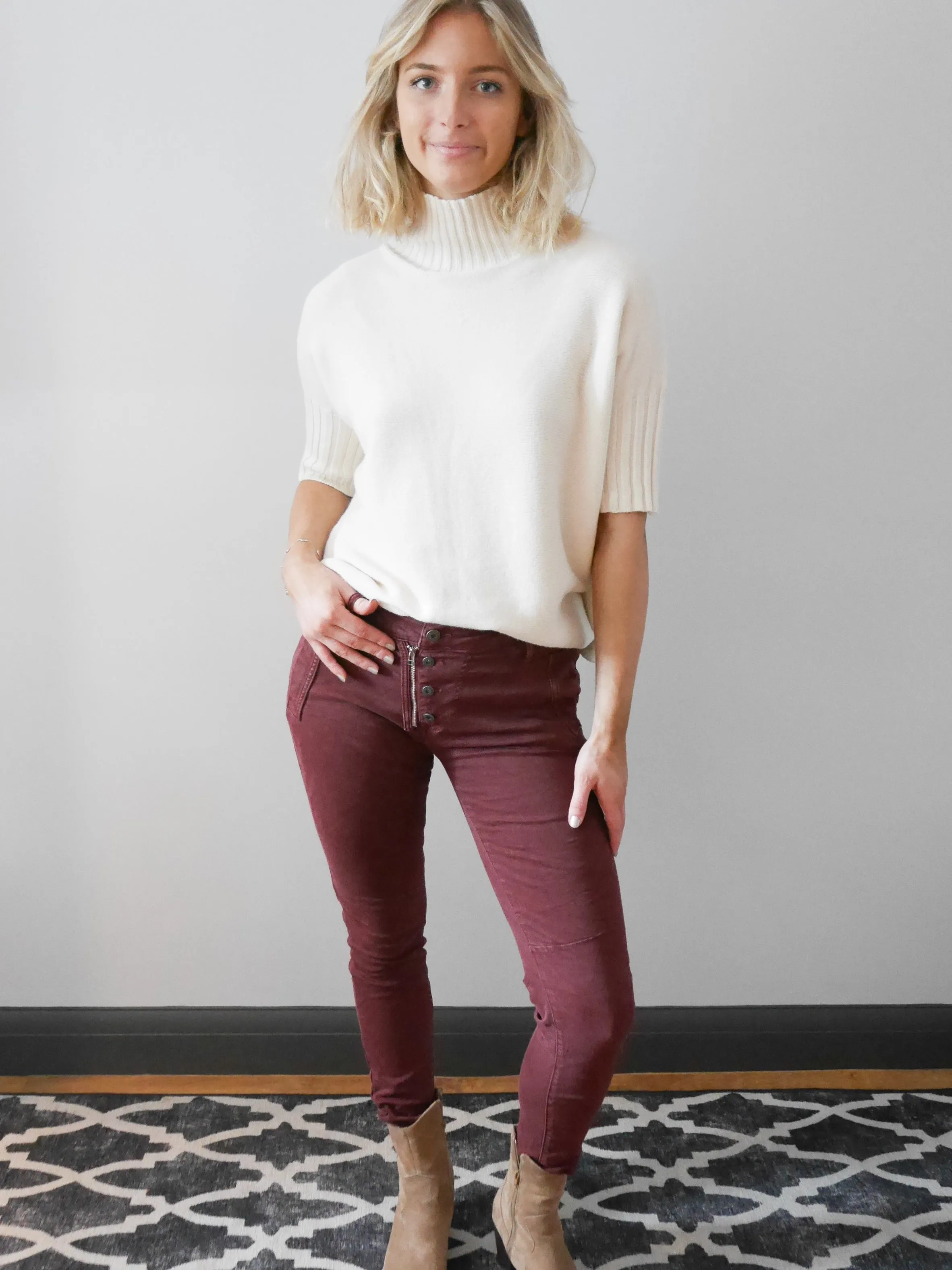 Melly & Co Plum 4 Button Hole Detail Jeans