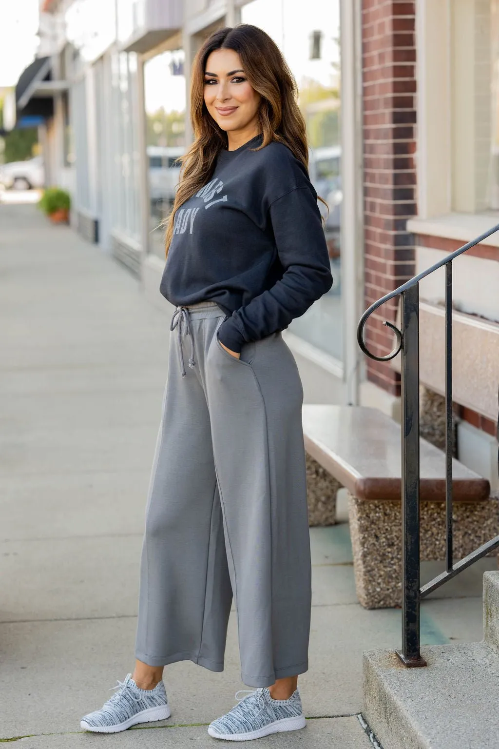 Mid Seam Relaxed Leg Pants