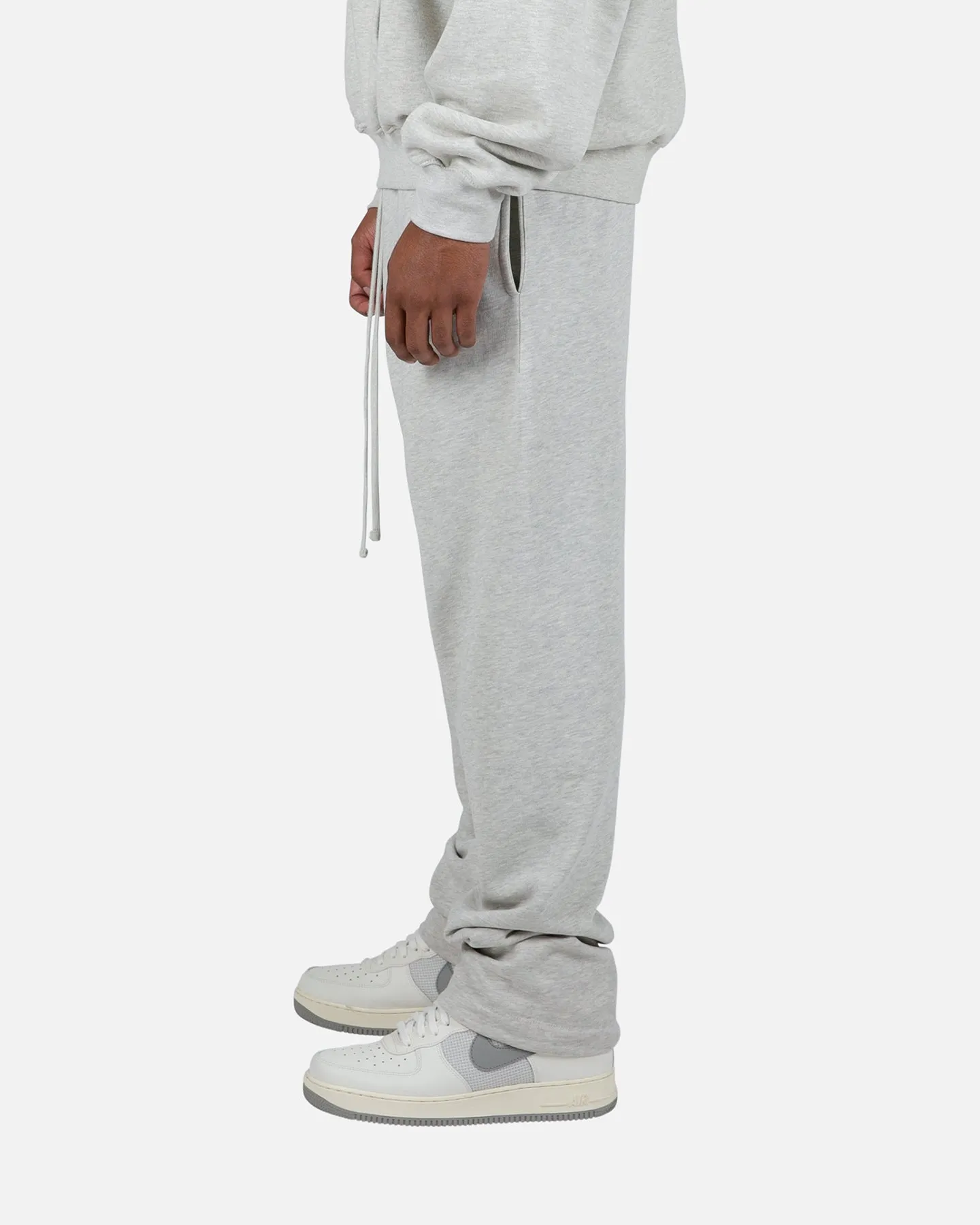 MNML Relaxed Everyday Sweatpants Grey