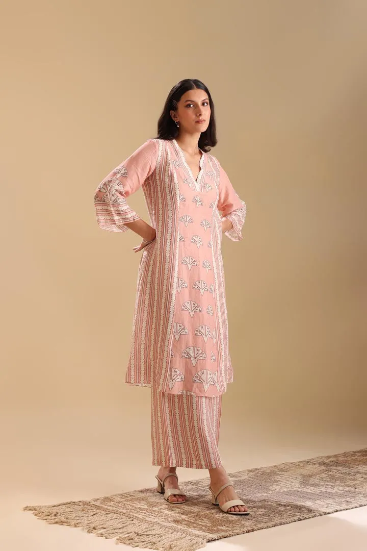 Naqsh Embellished Kurta set