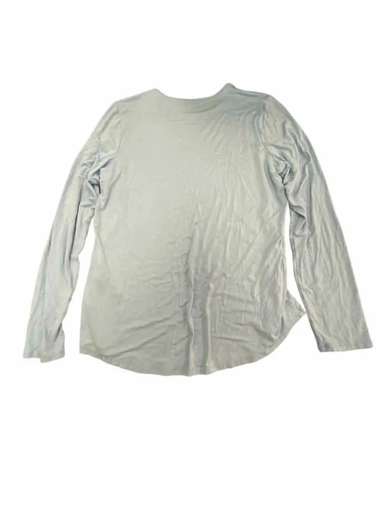 Women's Women Size 8 Chico's Light Blue female Long Sleeve Tops